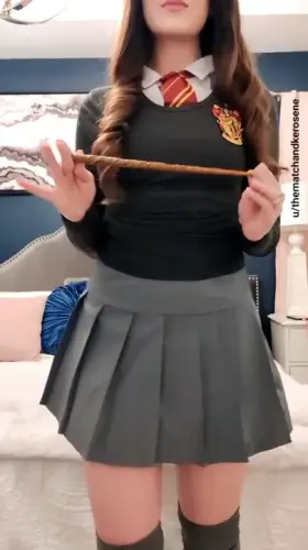 Hermione using her wand (thematchandkerosene) [Harry Potter]