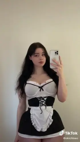 Chloe Get her Free F0lder Below👇