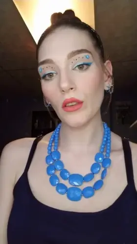 Who should I degrade today..