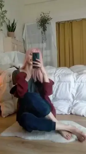 Lazy pajama day 😴 would you come to play with me? 🥺