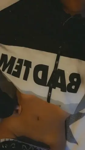 Someone come and try to get this cute femboy pregnant (≧▽≦)