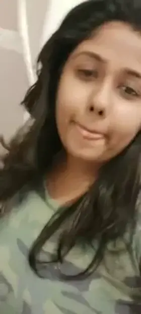 Sexy & Cute NRI Tamil Girl Hot Nudes Collection 😍❤️ [Must Watch] [3 Videos Download Link in Comments 📩]