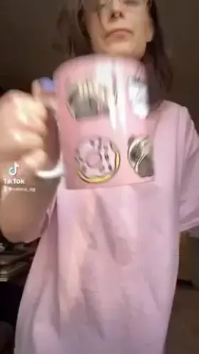 Wanna drink my magic coffee together? 😛☕️