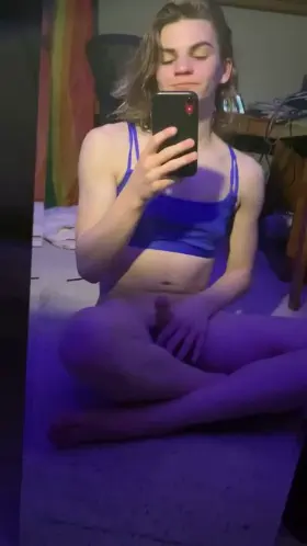 chillin’ and teasing myself😝