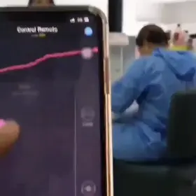 Masturbates at the nail salon ... And squirts a fountain ... Then gets caught