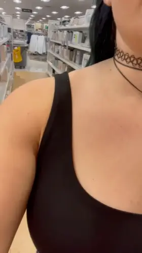 First time posting here. I love showing my nipples in public.