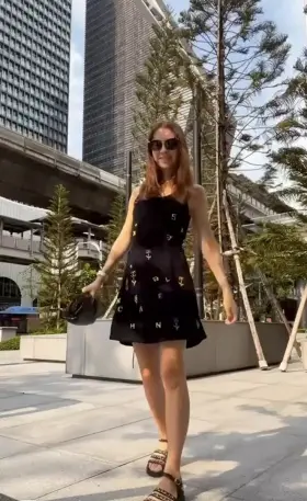 Top quality content and only exclusive videos !! 20% off (link in comments)