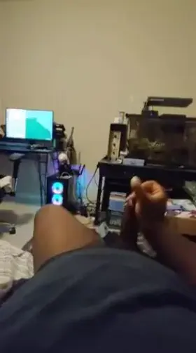 Give me an up⬆️ if you'd call me daddy 💦💦