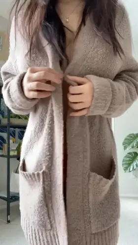 Taking my robe off ❤️