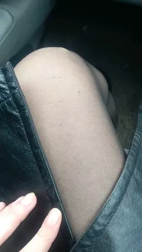 Do you like tights gifs? ;)