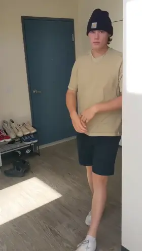 Which outfit is better?