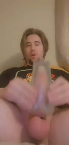 Who can help me cum before my gf gets home? 😋