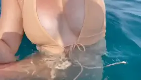 I am naked and horny, fully natural 🇮🇹