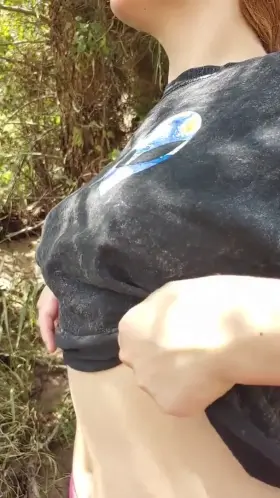 Come here and give my girls some love 👅