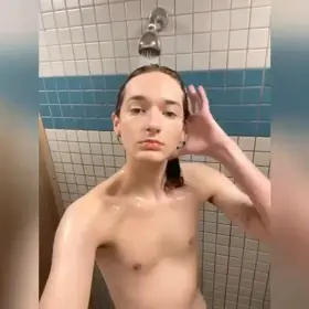 Young college boy (me) fantasizes about being breeded in the school showers