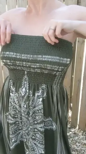 Average mom nextdoor showing what's hiding under my dress :) hope you like