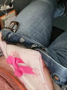 Aroused in wife's panties at work 😜