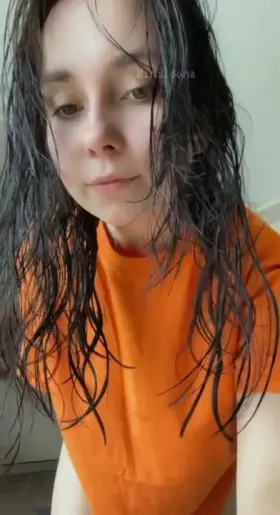 Hope you don’t mind my wet hair