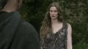 Alyssa Sutherland in Vikings