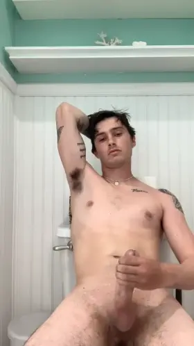 Anyone want to come lick daddy clean