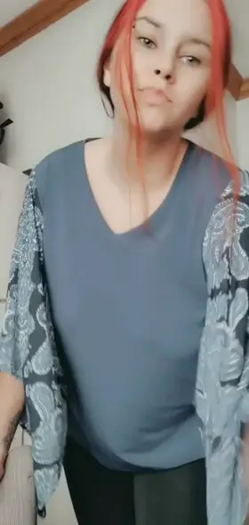 Trying to be quiet but I was so horny this morning at work after scrolling through here [gif]