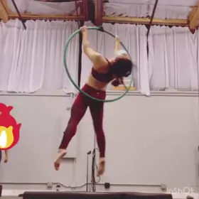Pole Dance Fitness & Aerialist: Spinning all my worries away!