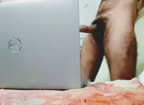 My boss loves when I perform for her on zoom 😈