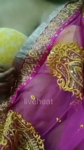 *Repost* Who wants me in their bed to warm up in this weather?