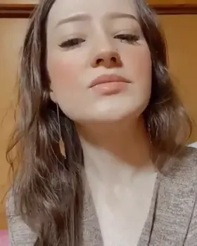 I’m so hornyy🤭Need dick pics rn🍆