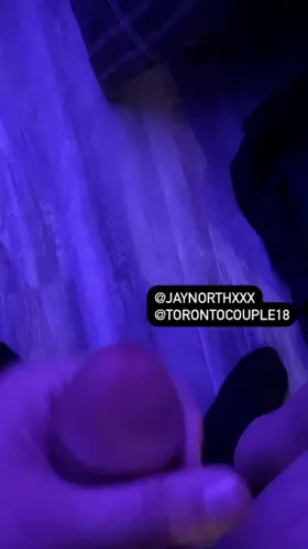 My boyfriend jerked off as I sucked off this construction worker