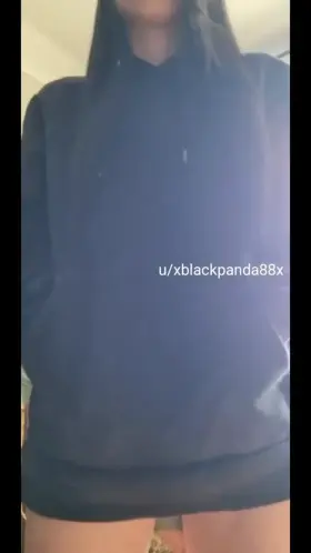 33 year old fit mom bod under hoodie tour😈