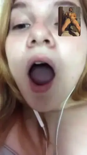 Gökçe Hungry for Cum on watsapp