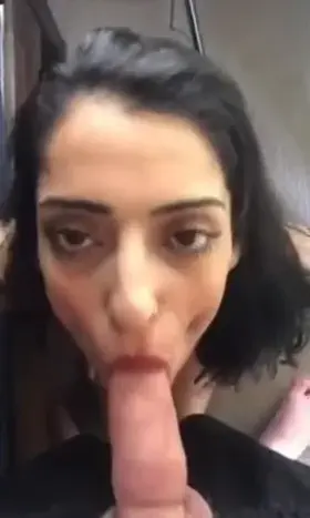 Hottest Paki-UK University Babe 😍😍 Blowing Her Horny Boyfriend In Washroom 💦💦 Full Video Download Link In Comments