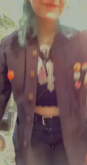 Risky flash 🥵🤍🔥