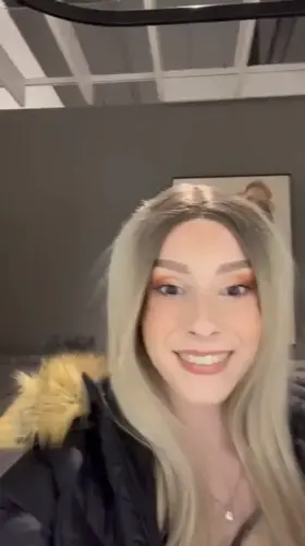 I used to be too shy to even take simple nudes, now I masturbate for everyone to hear 😏