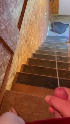 Waiting for a redditor to come up the stairs