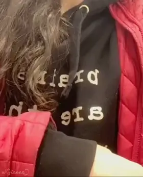 First time flashing my tits in a grocery store!!!