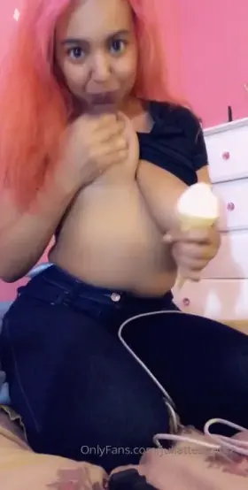 vhawtt💥💥💥💥😍😈👇