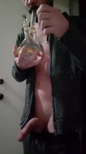 Good[m]orning. It's cold as hell in Cali right now!