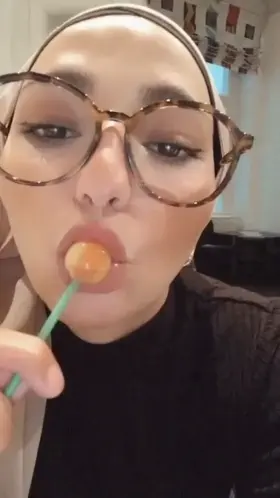 Hi, Daddy! Would you mind me licking you from head to toe 😘