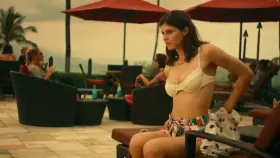 Alexandra Daddario stripping to her bikini in episode 1 of The White Lotus