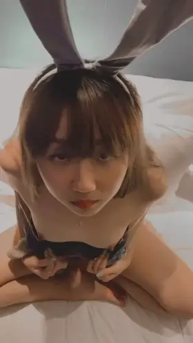 Fiesty me ready for your dick 😈👅