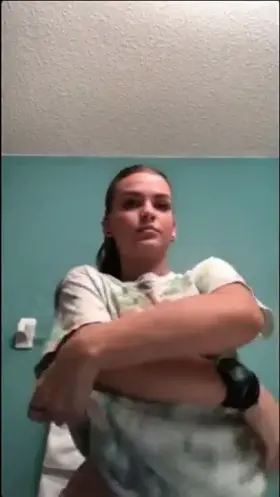 Does anyone know her name or other actress who looks alike?