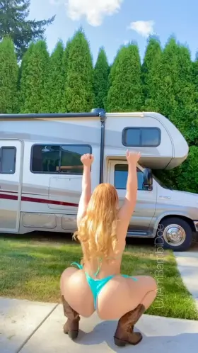 Would I make you bust if I rode you like this? 🤠 (OC) [deleted]