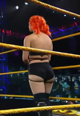 More of those juicy cheeks