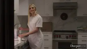 Are you guys ready for some Kenzie Anne?