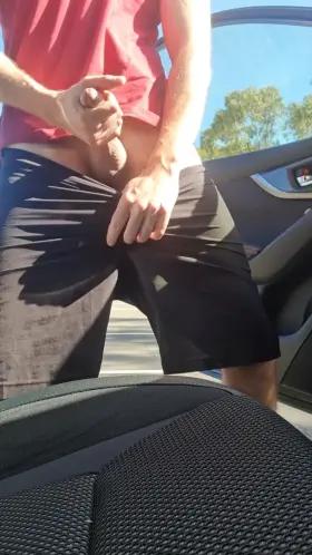 So horny after the gym I just had to pull over and cum