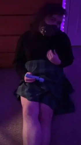 describe what u would do to me in 3 words~ 🖤