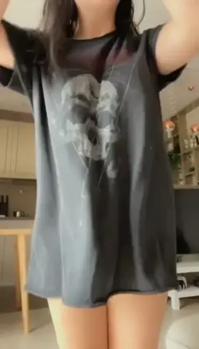 Watch me undressing for you