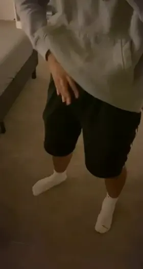 how do y’all feel about filipino guys 🥴